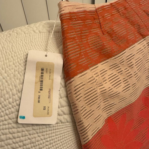 NWT Julien David Knee-Length - Picture 2 of 13